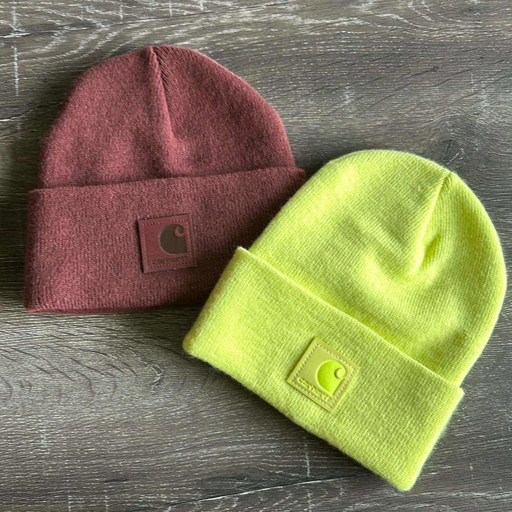 Bundle of TWO Carhartt beanie hats